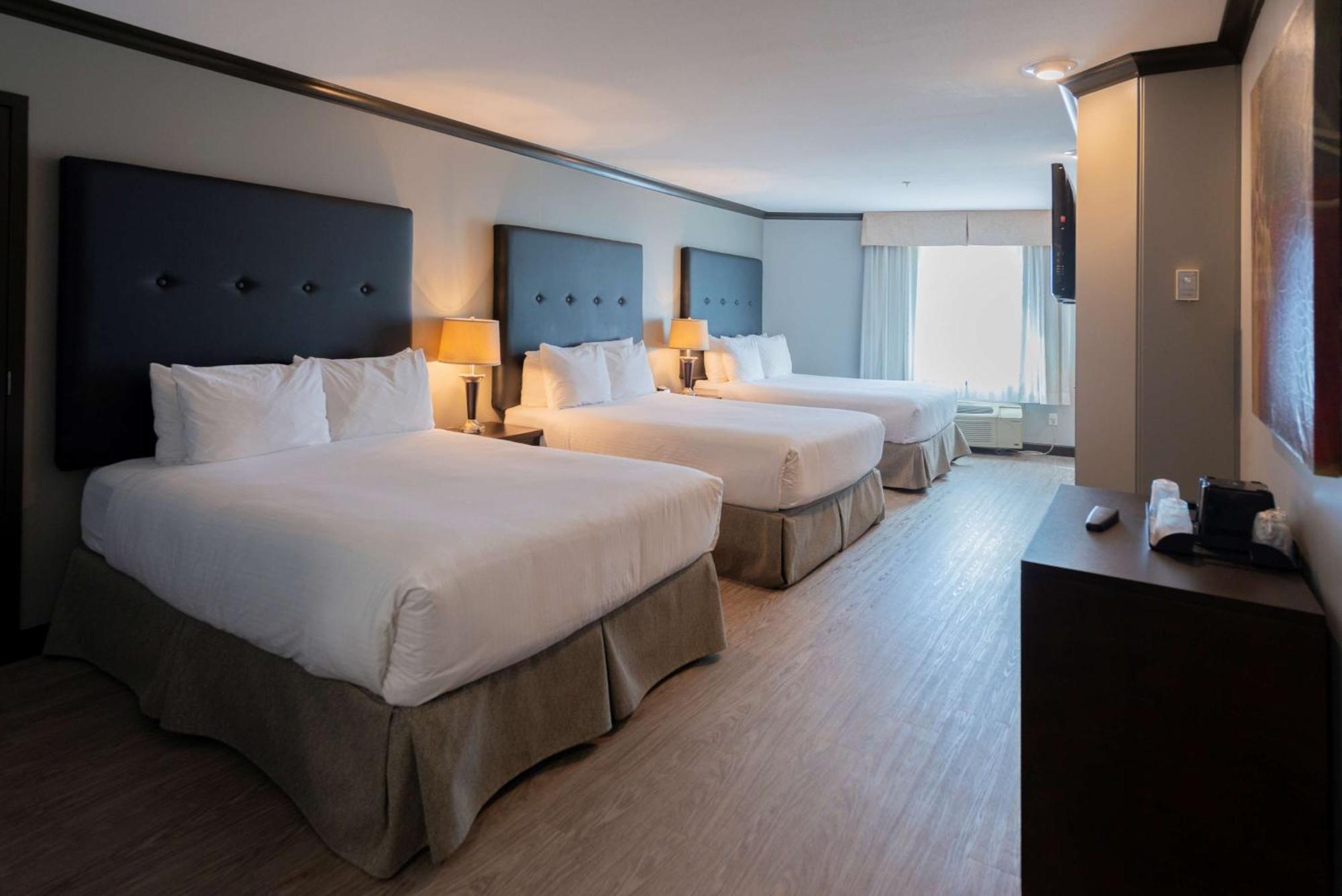 Prestige Treasure Cove Resort, Worldhotels Elite Prince George Buitenkant foto